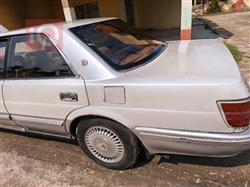 تۆیۆتا کراون